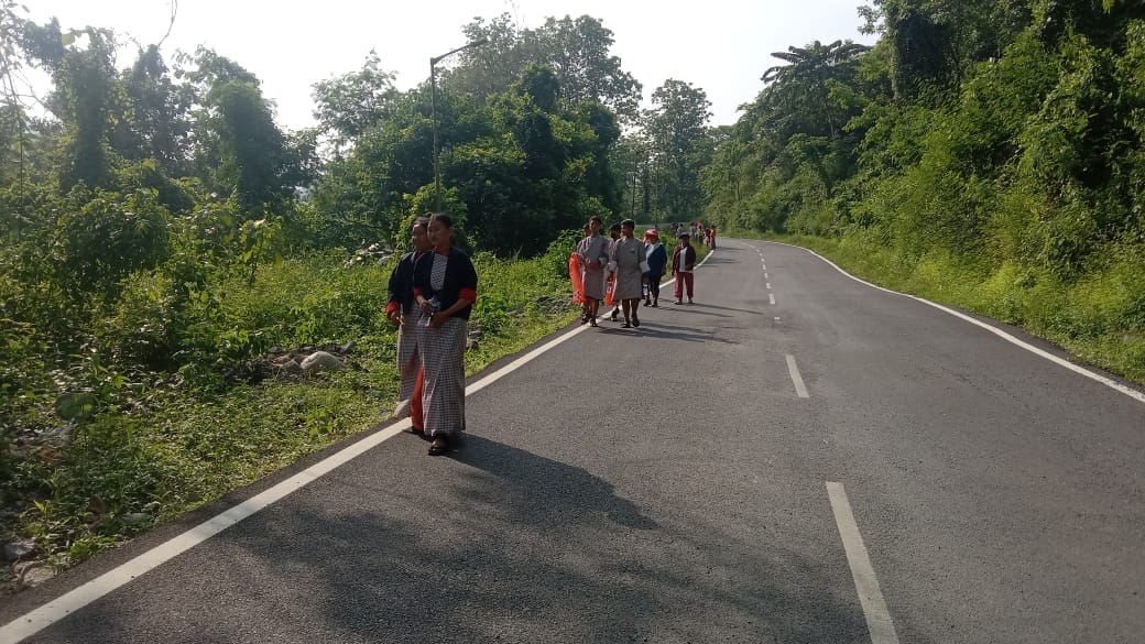 cleaning campaign by SJMSS students